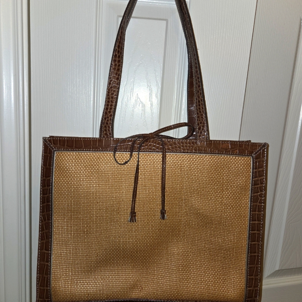 Vintage Liz Claiborne Woven Rattan Vegan Brown Faux Leather Bag
